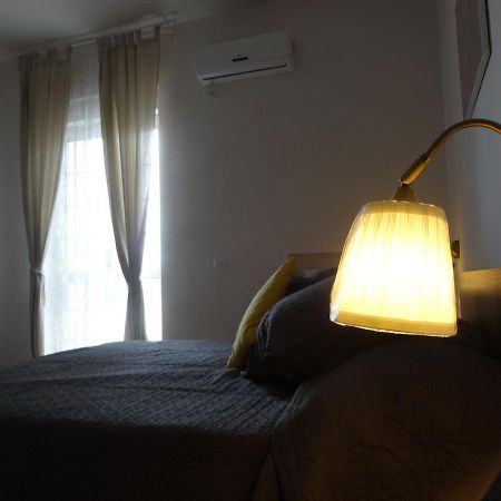 Little Hot@L Hotel Pompei Exterior photo